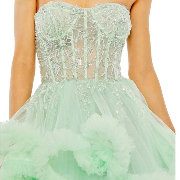 MAC DUGGAL 20542 NWT Strapless Corset Detail Tulle Layered Gown size 2. - Picture 8 of 17